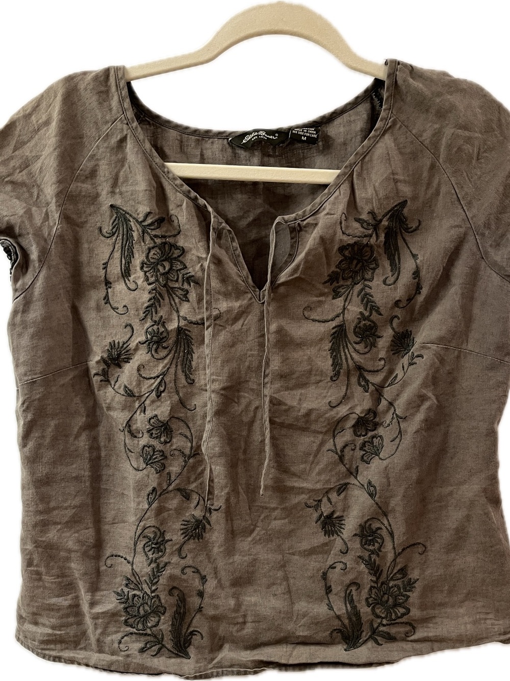 Eddie Bauer Linen Blend Embroidered Short-Sleeve Top